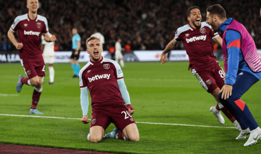 扑克为什么强调“位置优势”（为何在扑克中位置优势如此重要？）