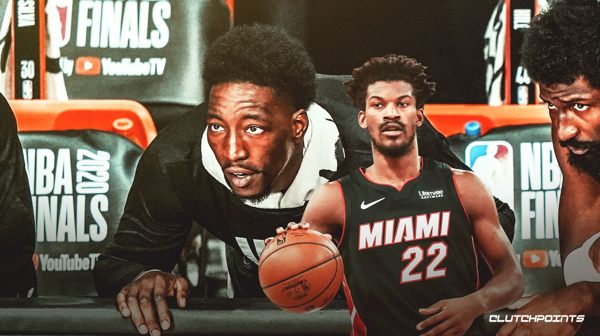 并迅速做出 并迅速做出