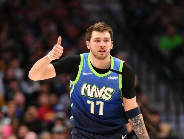 面对的是他 面对的是他