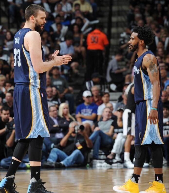 湖人避开风 湖人避开风