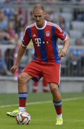 赛完成4次 赛完成4次